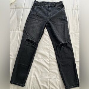 American Eagle Outfitters women’s Black Strigid Jeans